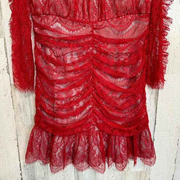 Elliatt Rose Red Ruched Lace Long Sleeve Mini Dress Size M Party Cocktail - Picture 6 of 13